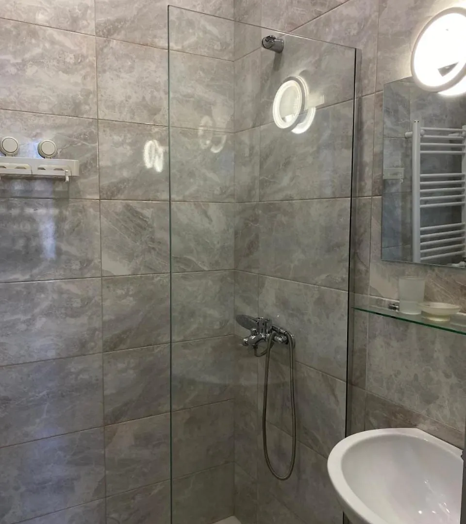 Art Nova 10 Compact Daire Tiflis 0*,  Gürcistan